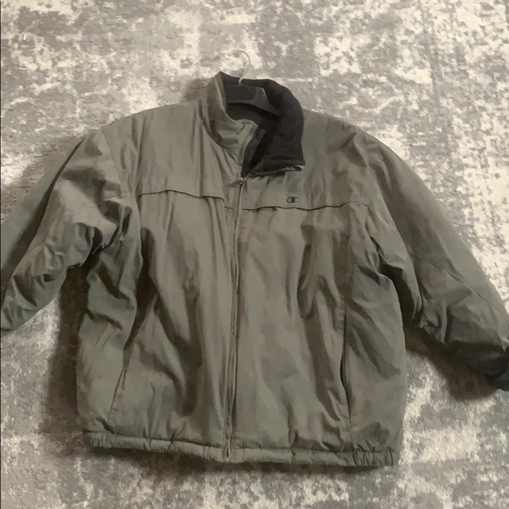 Vintage champion olive green puffer 2XL